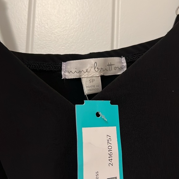 *NWT* Nine Britton Fitted Midi Dress - Picture 5 of 5